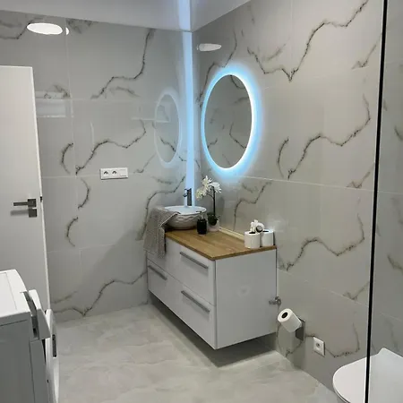 公寓 365 Vajana & Jacuzzi, Wallbox, Free Parking *