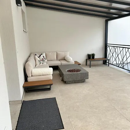 365 Vajana & Jacuzzi, Wallbox, Free Parking * 皮耶什佳尼