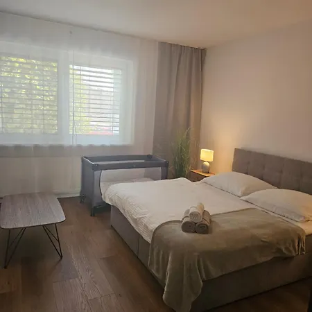 Apartament Vajana Exclusiv & Jacuzzi Pieszczany