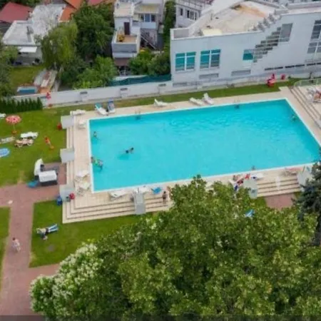 365 Vajana & Jacuzzi, Wallbox, Free Parking דירה *